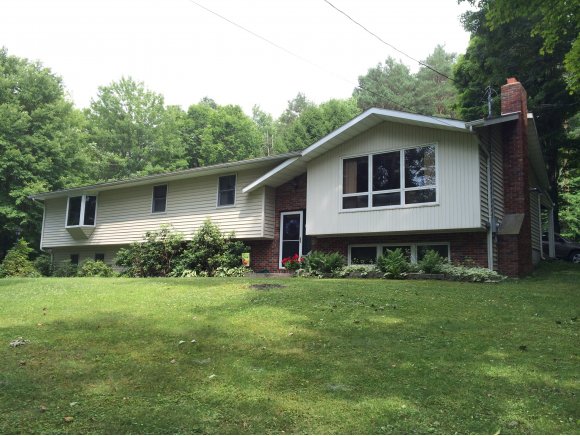 412 Edson Road Endicott, NY 13760 - Photo 1 of 21 Gallery Image 1