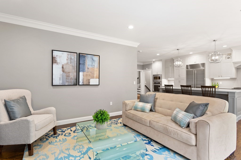 37 Whitewood Road Westwood, MA 02090 - Photo 12 of 40 Gallery Image 12
