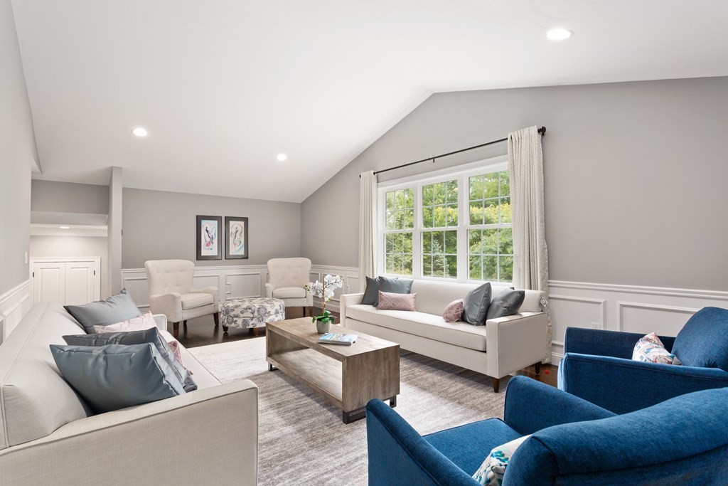 37 Whitewood Road Westwood, MA 02090 - Photo 16 of 40 Gallery Image 16