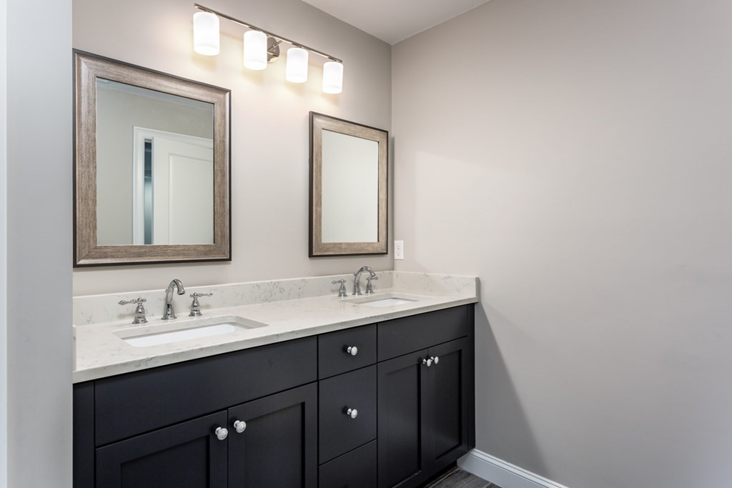 37 Whitewood Road Westwood, MA 02090 - Photo 21 of 40 Gallery Image 21