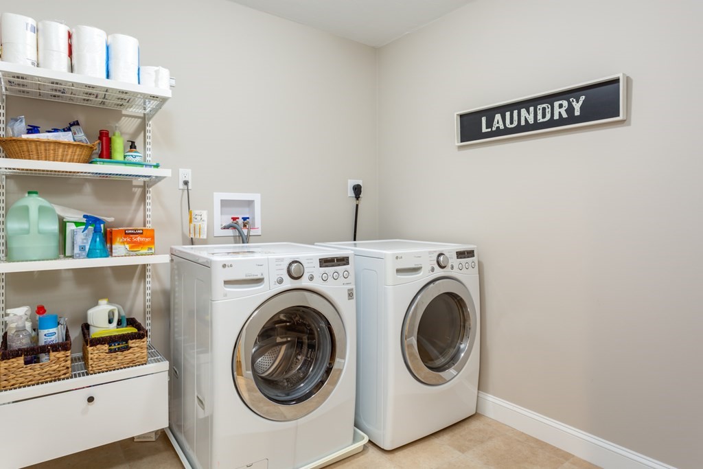 37 Whitewood Road Westwood, MA 02090 - Photo 32 of 40 Gallery Image 32