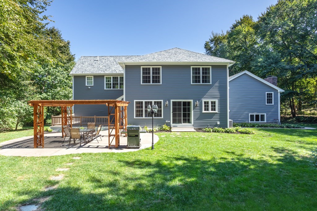 37 Whitewood Road Westwood, MA 02090 - Photo 39 of 40 Gallery Image 39
