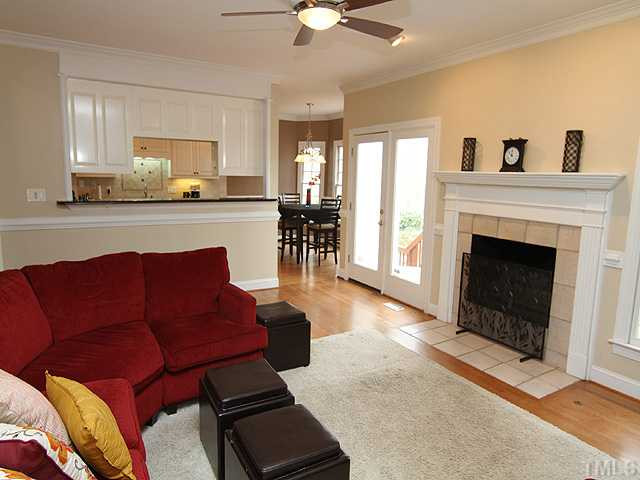 7729 Sandy Bottom Way Raleigh, NC 27613 - Photo 10 of 25 Den/Family/Great Room