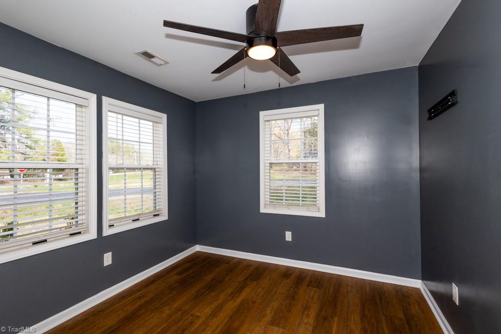 108 Sparrow Road Eden, NC 27288 - Photo 15 of 35