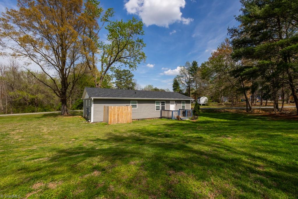 108 Sparrow Road Eden, NC 27288 - Photo 30 of 35