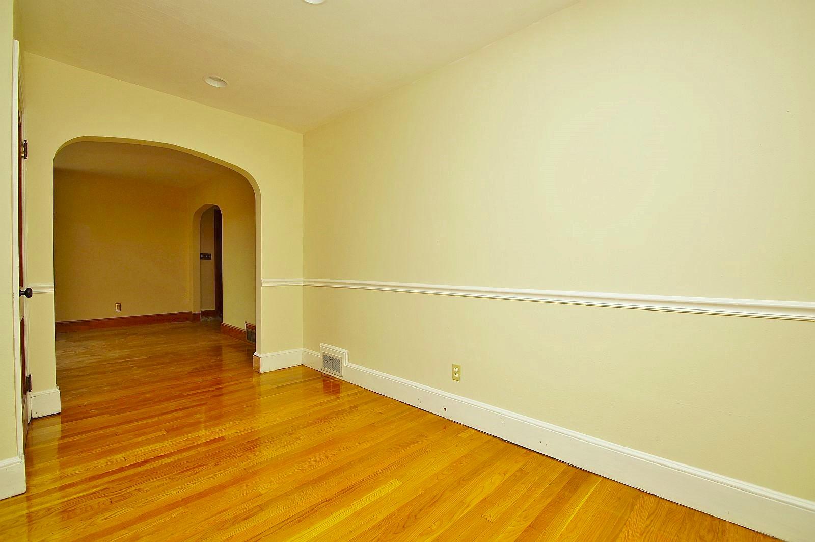 3323 Valentine Road Southwest Roanoke, VA 24018 - Photo 9 of 38 DSD_0014