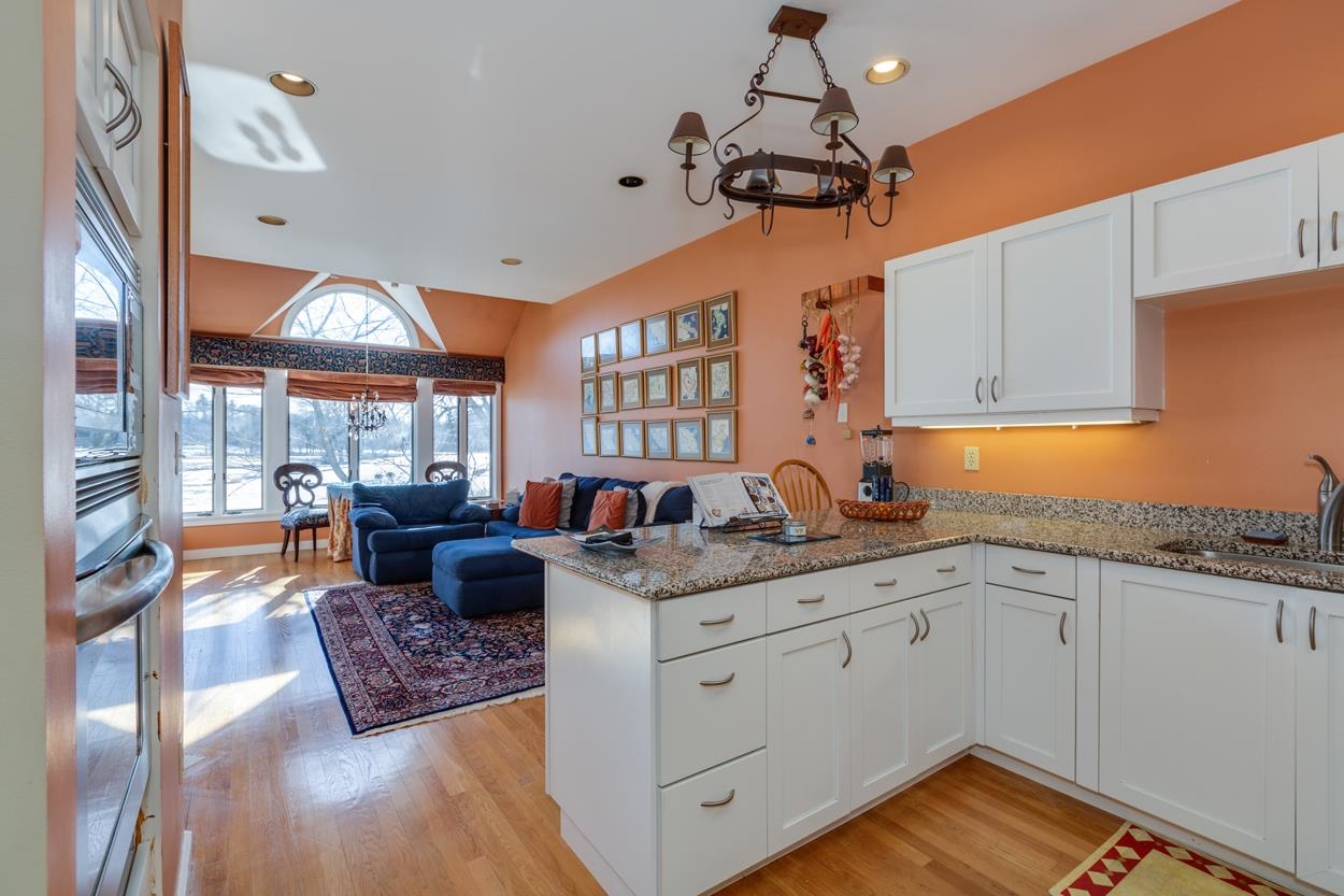 46 Cherry Hollow Road, Unit 61 Nashua, NH 03062 - Photo 11 of 40 Gallery Image 11