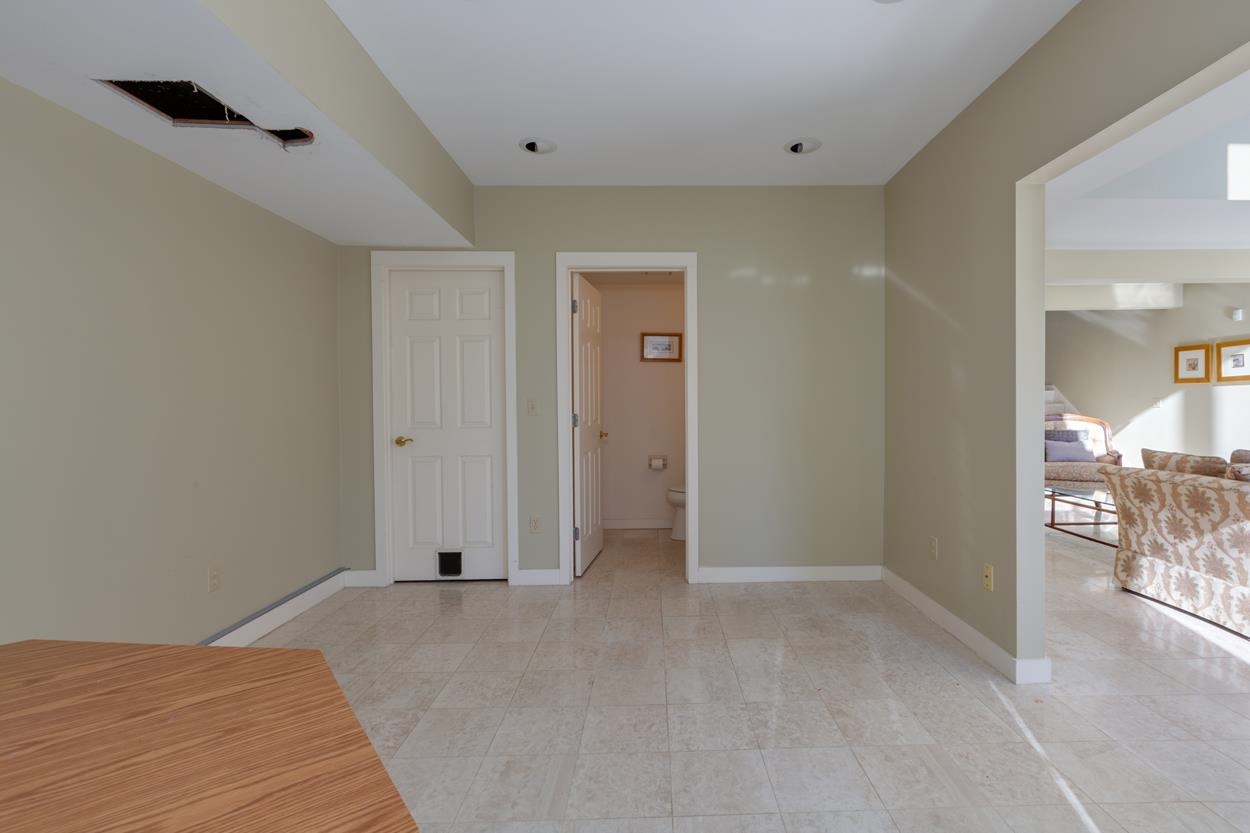 46 Cherry Hollow Road, Unit 61 Nashua, NH 03062 - Photo 34 of 40 Gallery Image 34