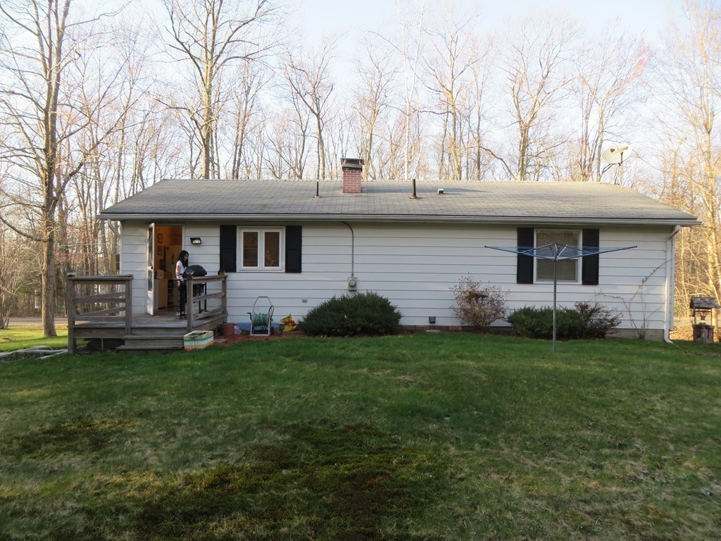 29 Lake George Road Wales, MA 01081 - Photo 17 of 19