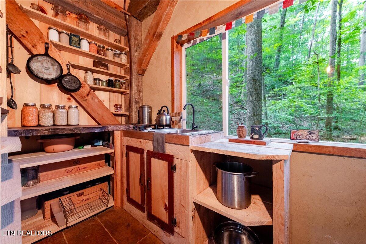 755 Bear Branch Road Wartburg, TN 37887 - Photo 5 of 58 15-DSC_6964-HDR