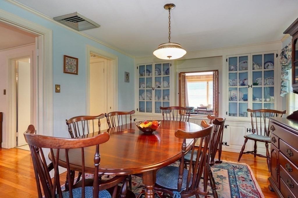 7 Pleasant View Road Arlington, MA 02476 - Photo 7 of 22 Gallery Image 7
