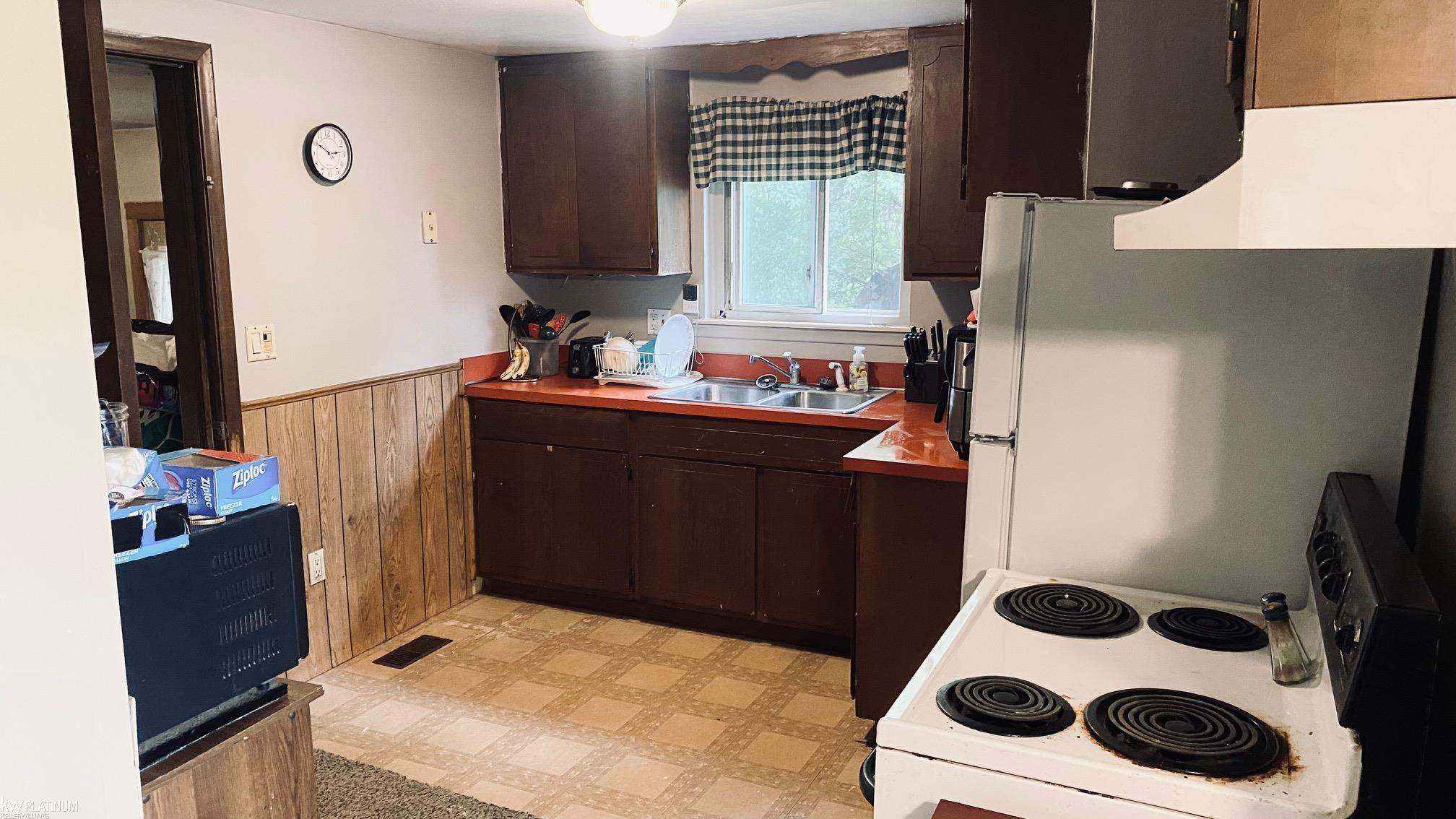 29520 34 Mile Road Richmond, MI 48062 - Photo 11 of 24