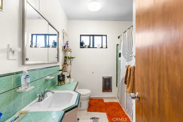 $950,000 | 2871 Budau Avenue, Unit 2, El Sereno, CA 90032