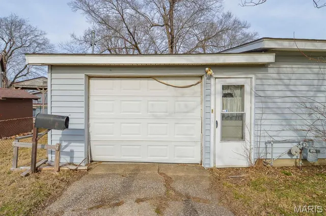$30,000 | 2133 Bern Avenue, Granite City, IL 62040