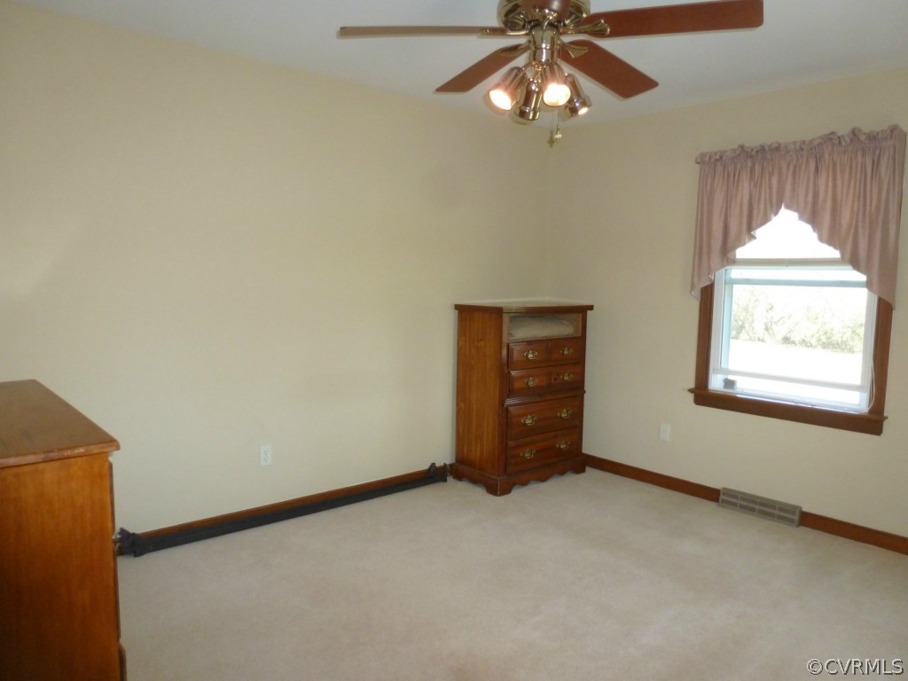 18010 Sandy Ford Road Petersburg, VA 23803 - Photo 11 of 24 Gallery Image 11