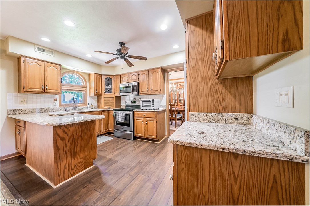 6276 Coldstream Road Highland Heights, OH 44143 - Photo 15 of 49