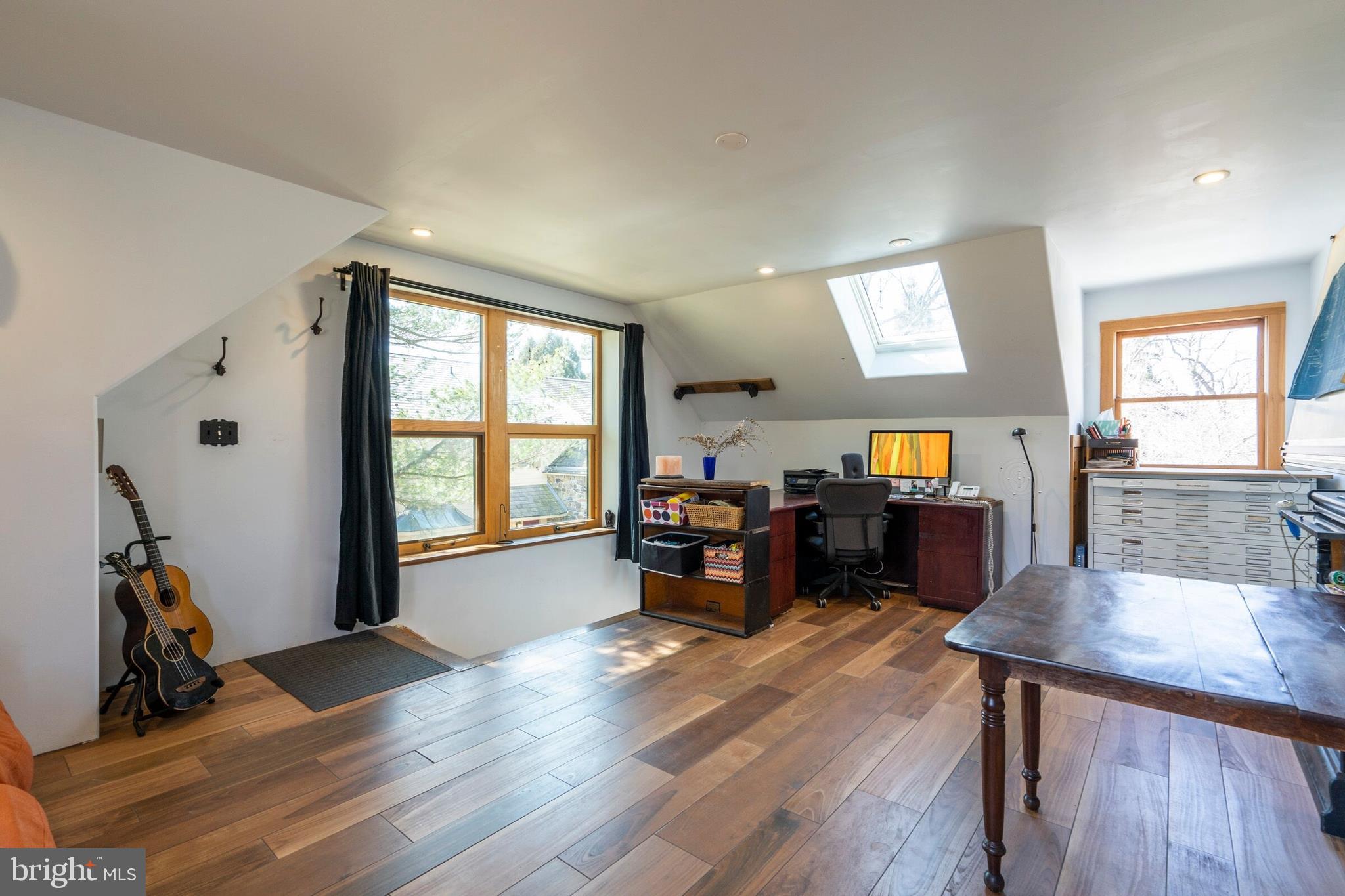 329 Buckwalter Road Phoenixville, PA 19460 - Photo 33 of 47 Studio above garage
