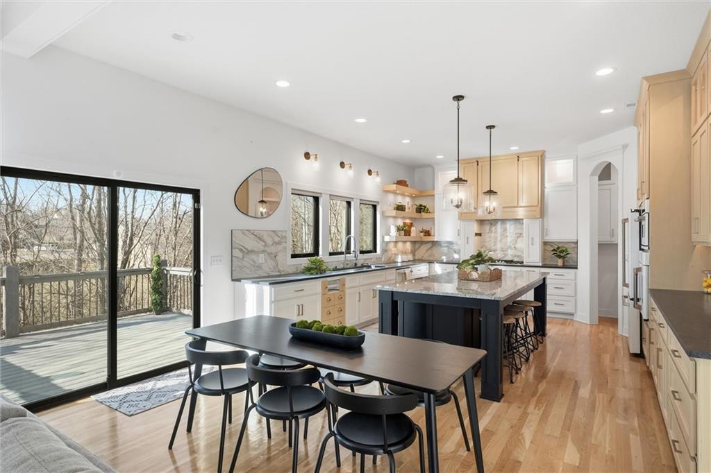 2009 Ridge Tree Lane Pleasant Hill, MO 64080 - Photo 7 of 26