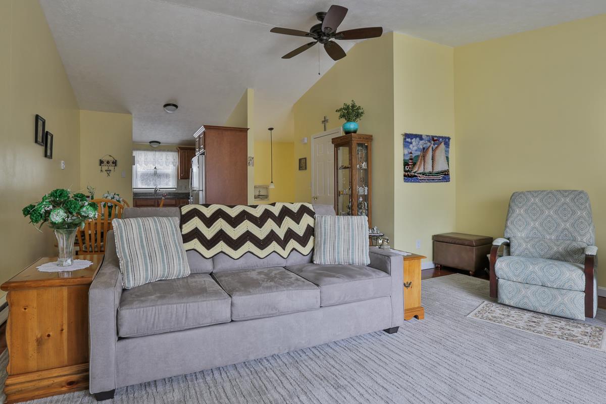 168 Morse Road Manchester, NH 03104 - Photo 17 of 29 Gallery Image 17