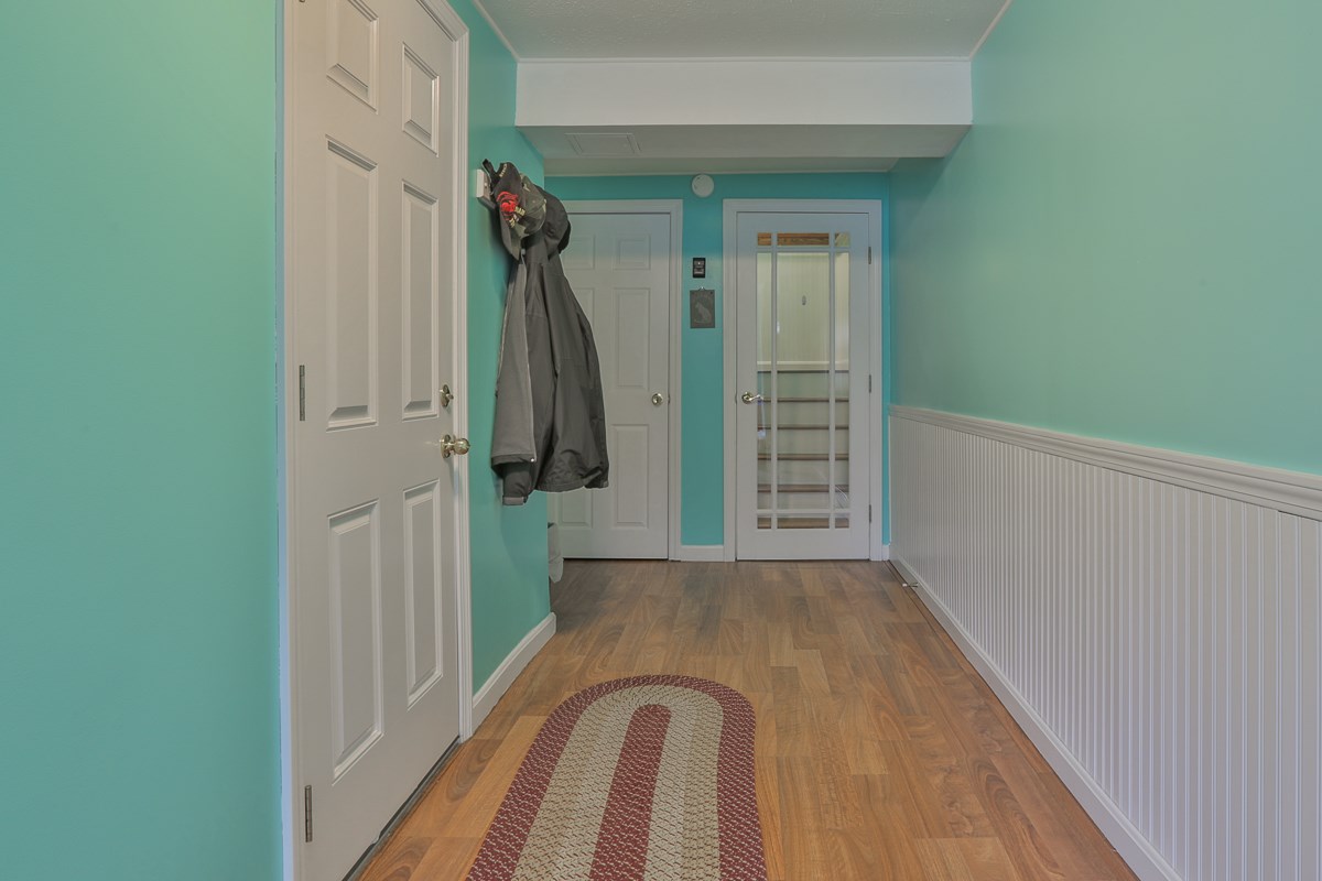 168 Morse Road Manchester, NH 03104 - Photo 23 of 29 Gallery Image 23