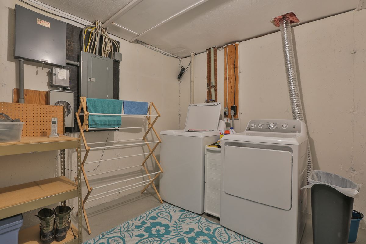 168 Morse Road Manchester, NH 03104 - Photo 24 of 29 Gallery Image 24