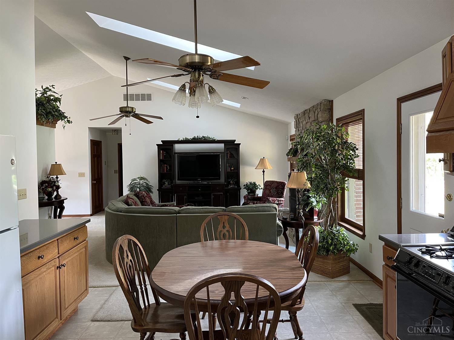 6232 West Fork Road Cincinnati, OH 45247 - Photo 14 of 49