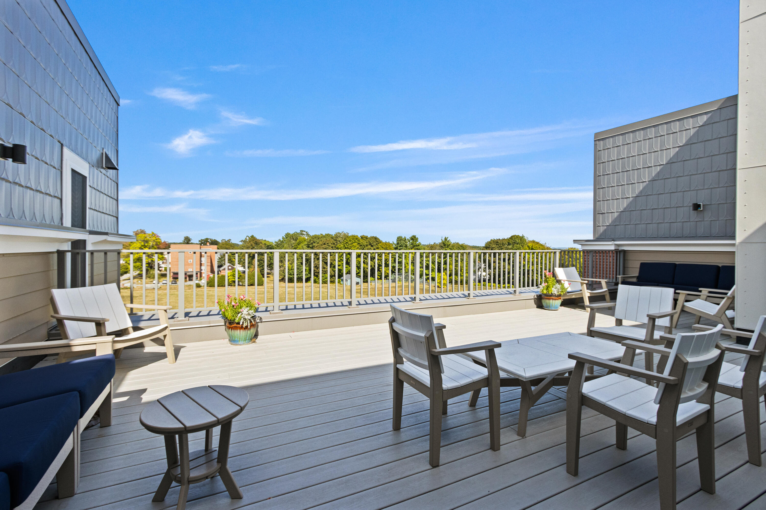 75 McAuley Way, Unit 207 Portland, ME 04103 - Photo 20 of 30 SSQ2.Commondeck