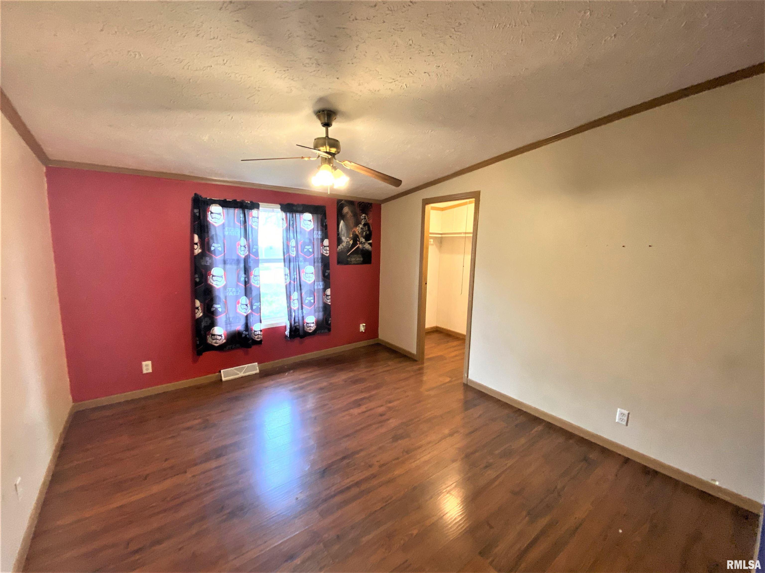 254 Austin Avenue Flora, IL 62839 - Photo 30 of 49 Gallery Image 30