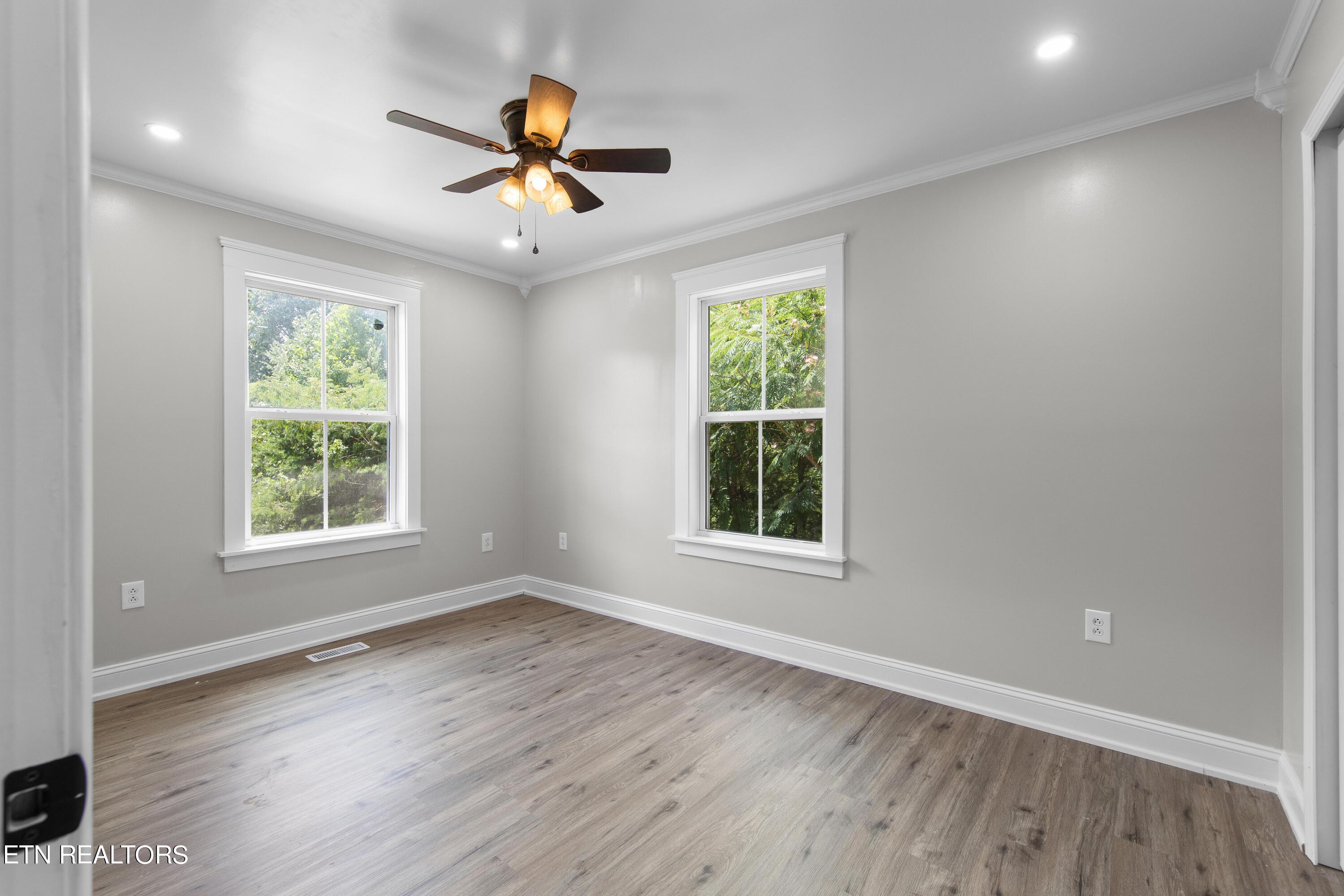 105 Agape Lane Heiskell, TN 37754 - Photo 16 of 25 030A9498