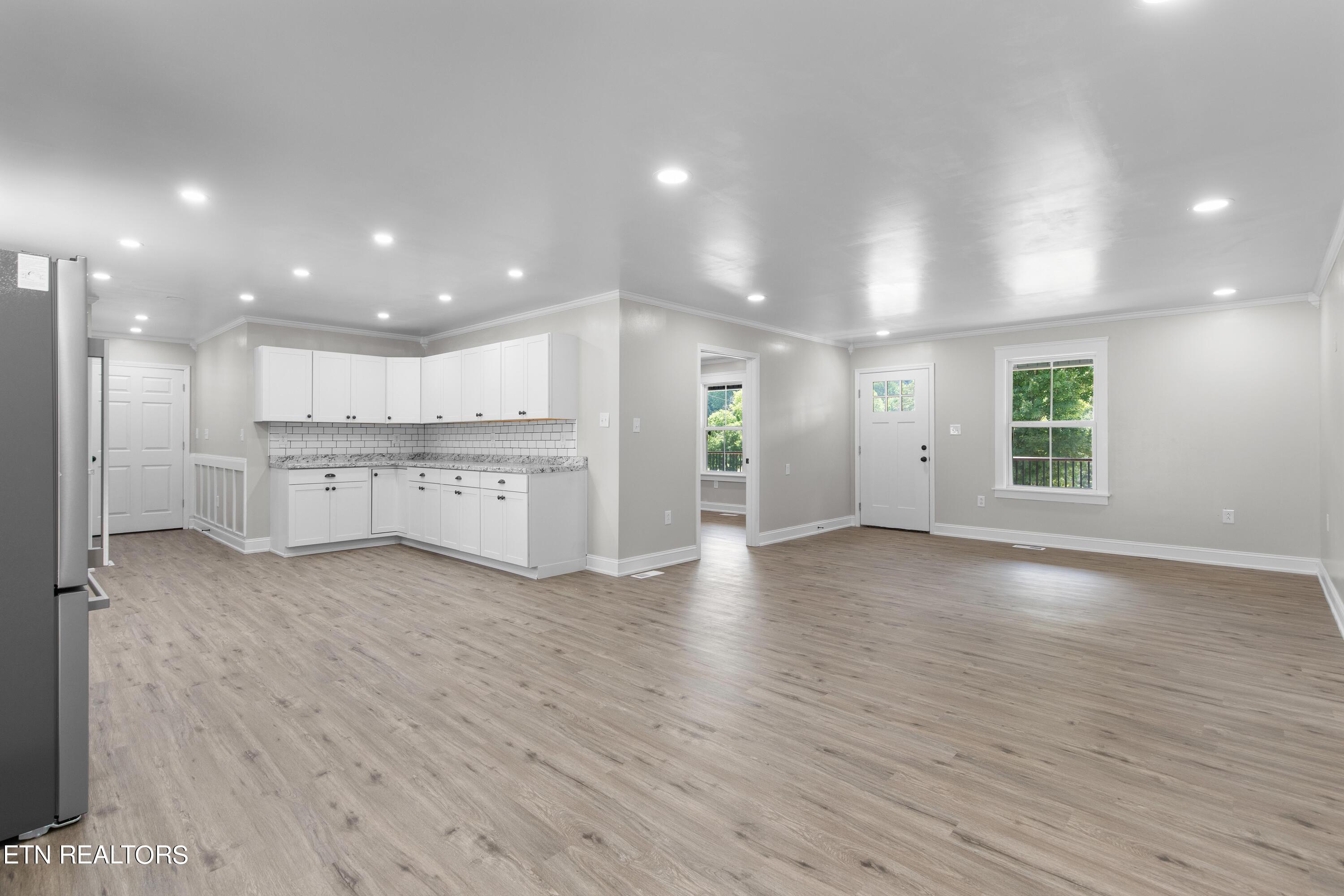 105 Agape Lane Heiskell, TN 37754 - Photo 8 of 25 030A9443