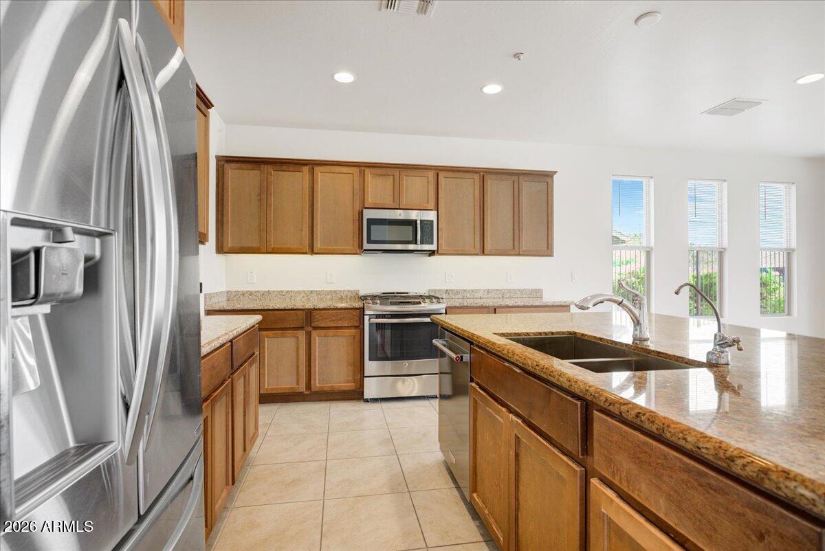 17671 East Woolsey Way Rio Verde, AZ 85263 - Photo 7 of 15 05-Kitchen Details