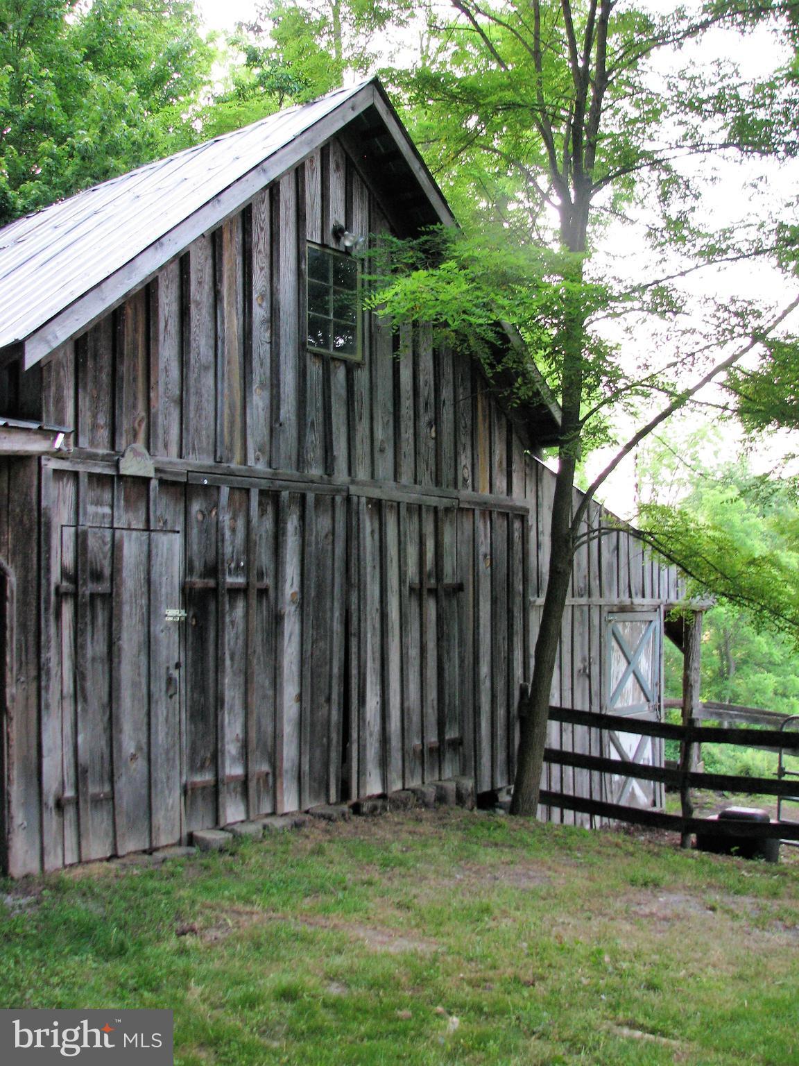 2801 Benson Mill Road Sparks, MD 21152 - Photo 26 of 30 Hand-hewn Oak Barn