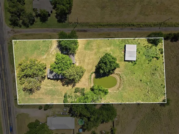 $130,000 | 13810 East Sh 67, Saltillo, TX 75478