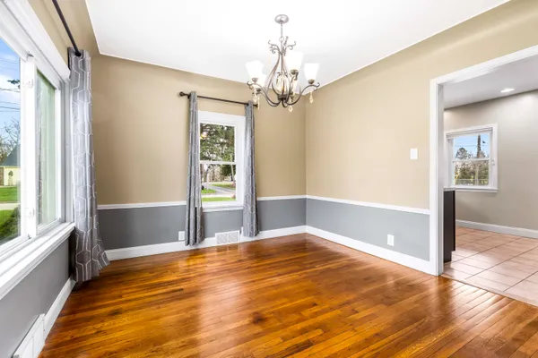 $299,900 | 320 River Street, Hillsdale, MI 49242