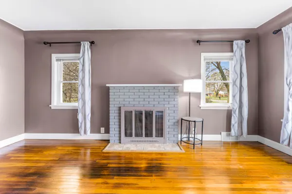 $299,900 | 320 River Street, Hillsdale, MI 49242