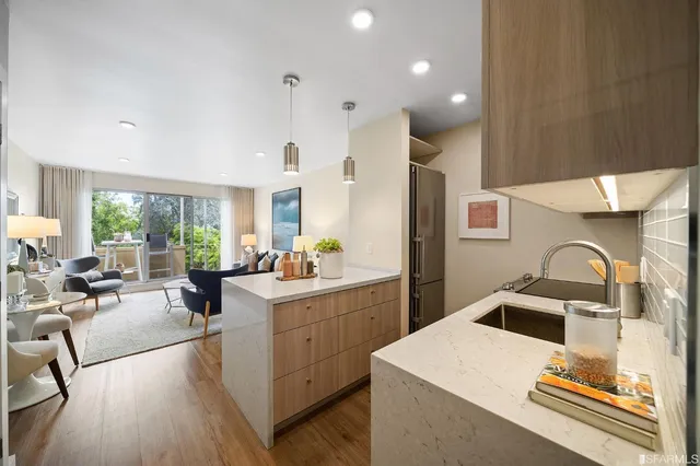 $680,000 | 1260 Clay Street, Unit 307, San Francisco, CA 94108