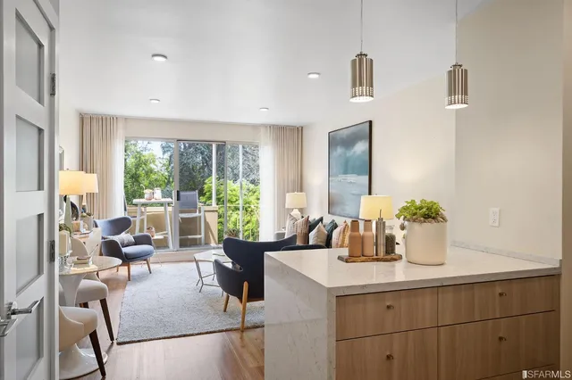 $680,000 | 1260 Clay Street, Unit 307, San Francisco, CA 94108