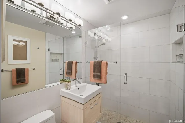 $680,000 | 1260 Clay Street, Unit 307, San Francisco, CA 94108