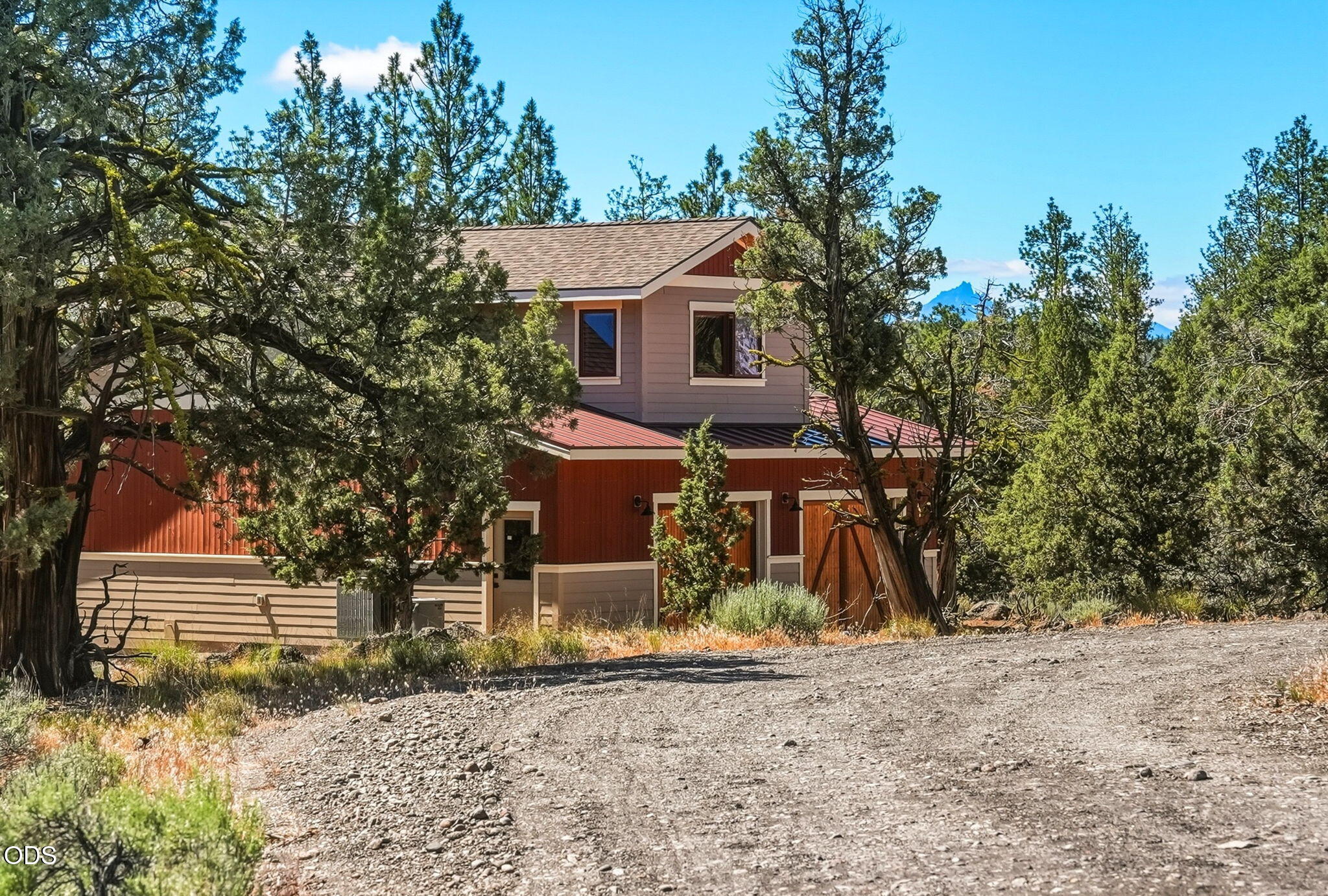 16670 Jordan Road Sisters, OR 97759 - Photo 2 of 90