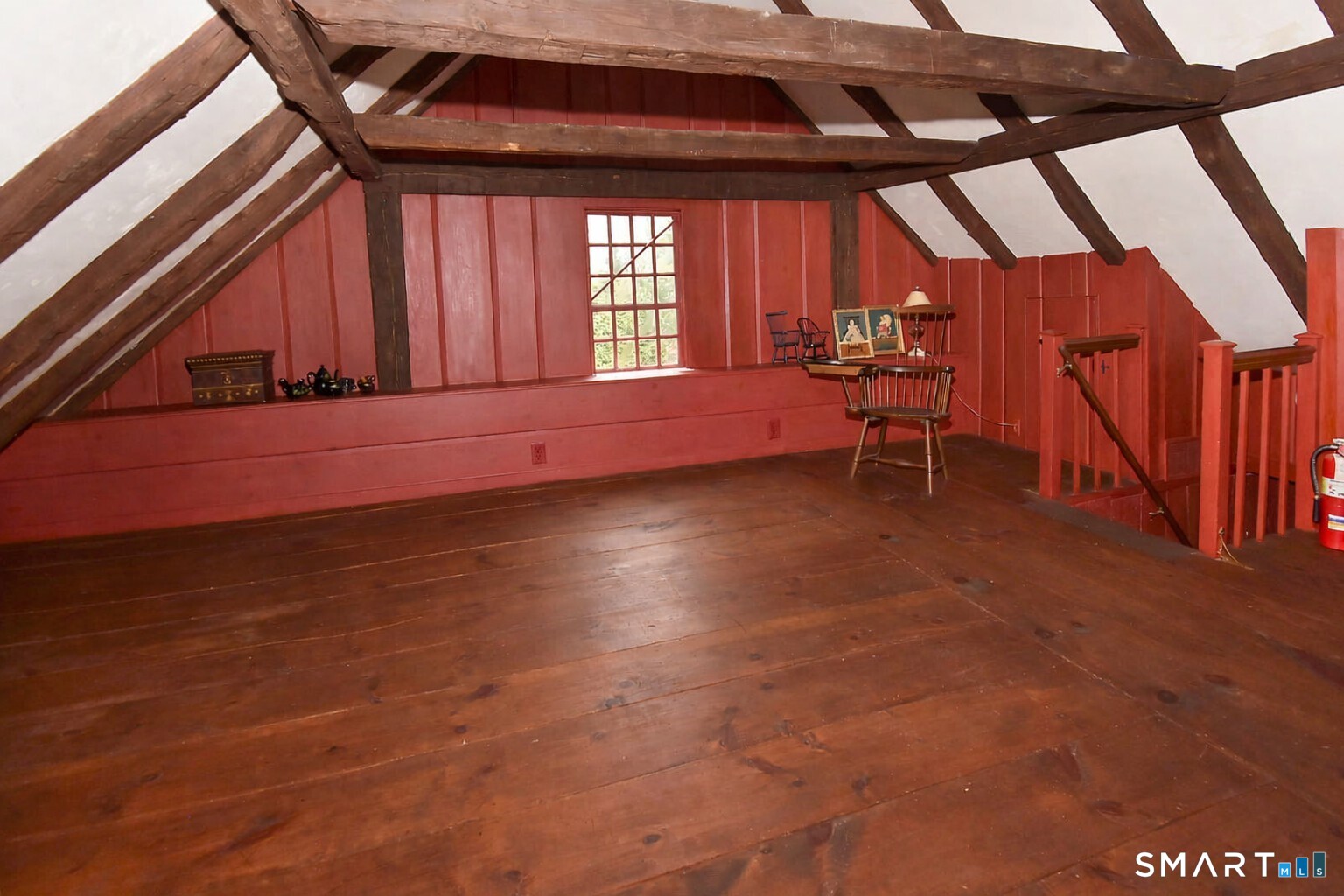 294 Jones Hollow Road Marlborough, CT 06447 - Photo 32 of 33 a view of a room with table and chairs