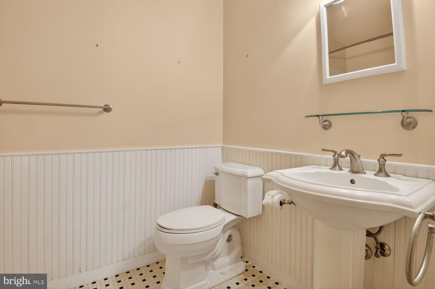 4610 Backlick Road Annandale, VA 22003 - Photo 18 of 25