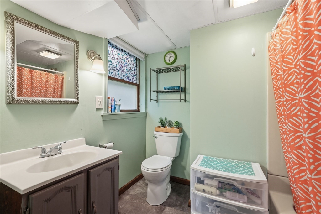 6 Woodlawn Road Hadley, MA 01035 - Photo 30 of 42 Gallery Image 30