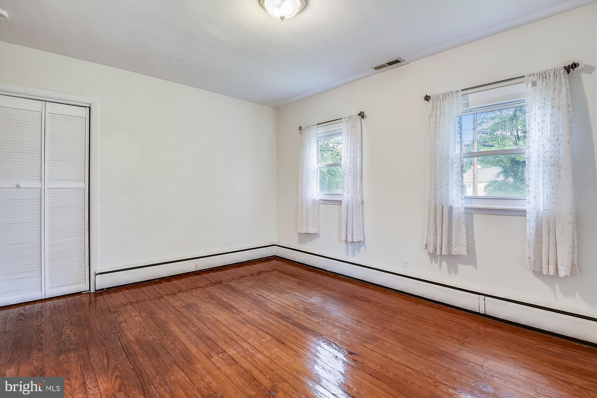 1137 Hampton Road Annapolis, MD 21409 - Photo 19 of 61 Primary Bedroom with 3 Windows