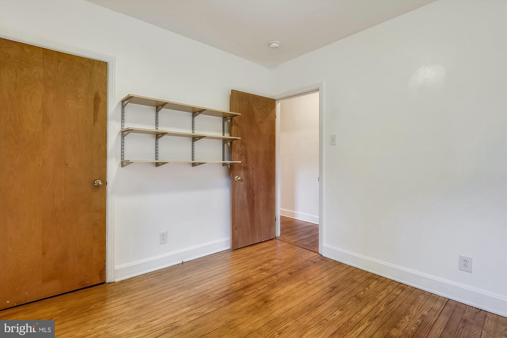 1137 Hampton Road Annapolis, MD 21409 - Photo 24 of 61 Bedroom 2 has overhead Lighting