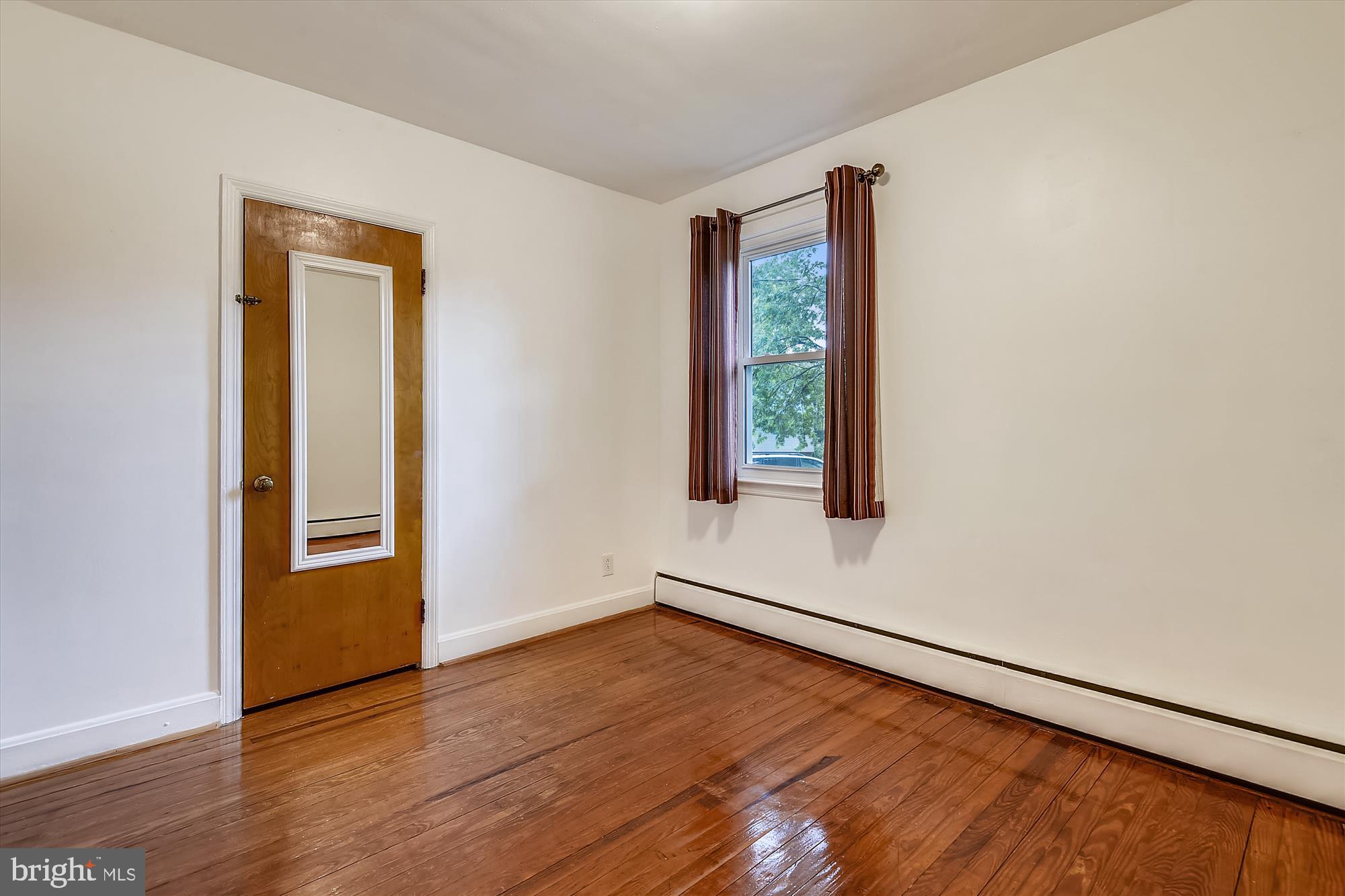 1137 Hampton Road Annapolis, MD 21409 - Photo 26 of 61 Bedroom 3 has Hardwood Flooring