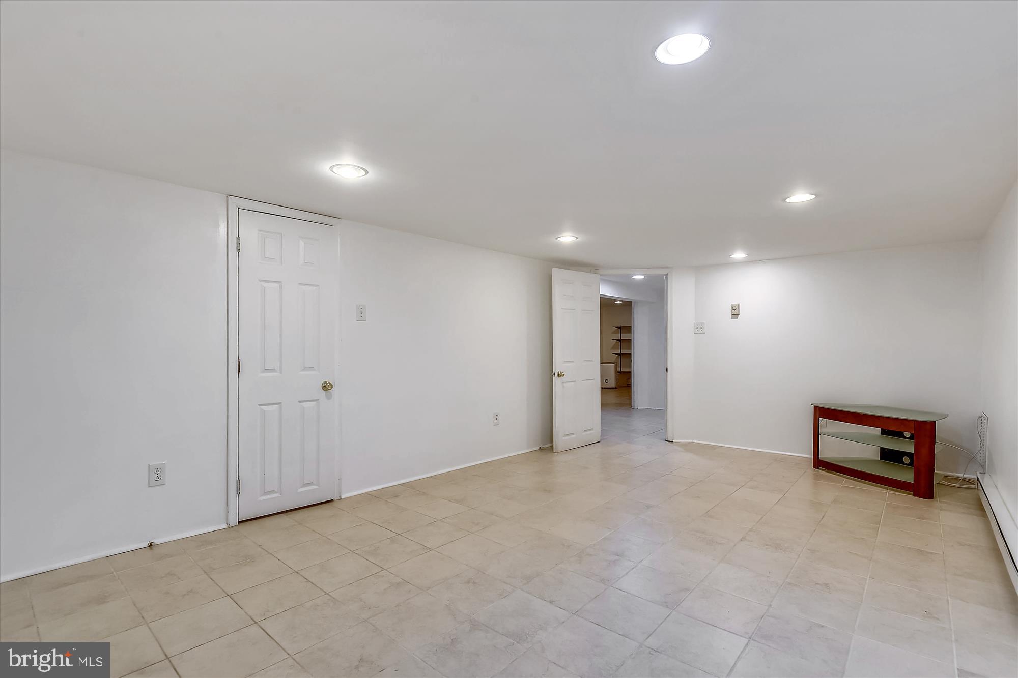 1137 Hampton Road Annapolis, MD 21409 - Photo 31 of 61 Den or anything One wants!