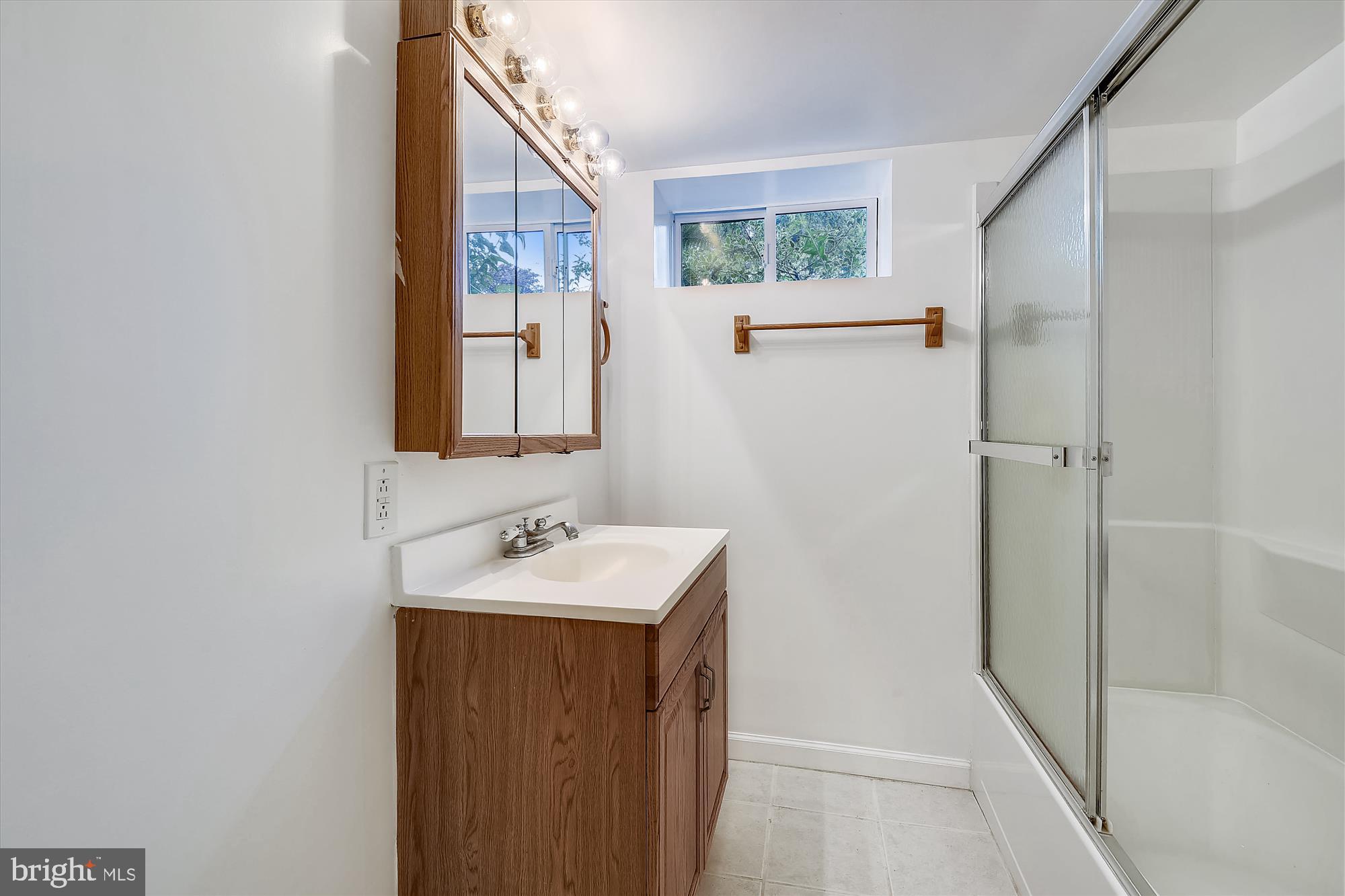 1137 Hampton Road Annapolis, MD 21409 - Photo 34 of 61 Lower Level Full Bathroom