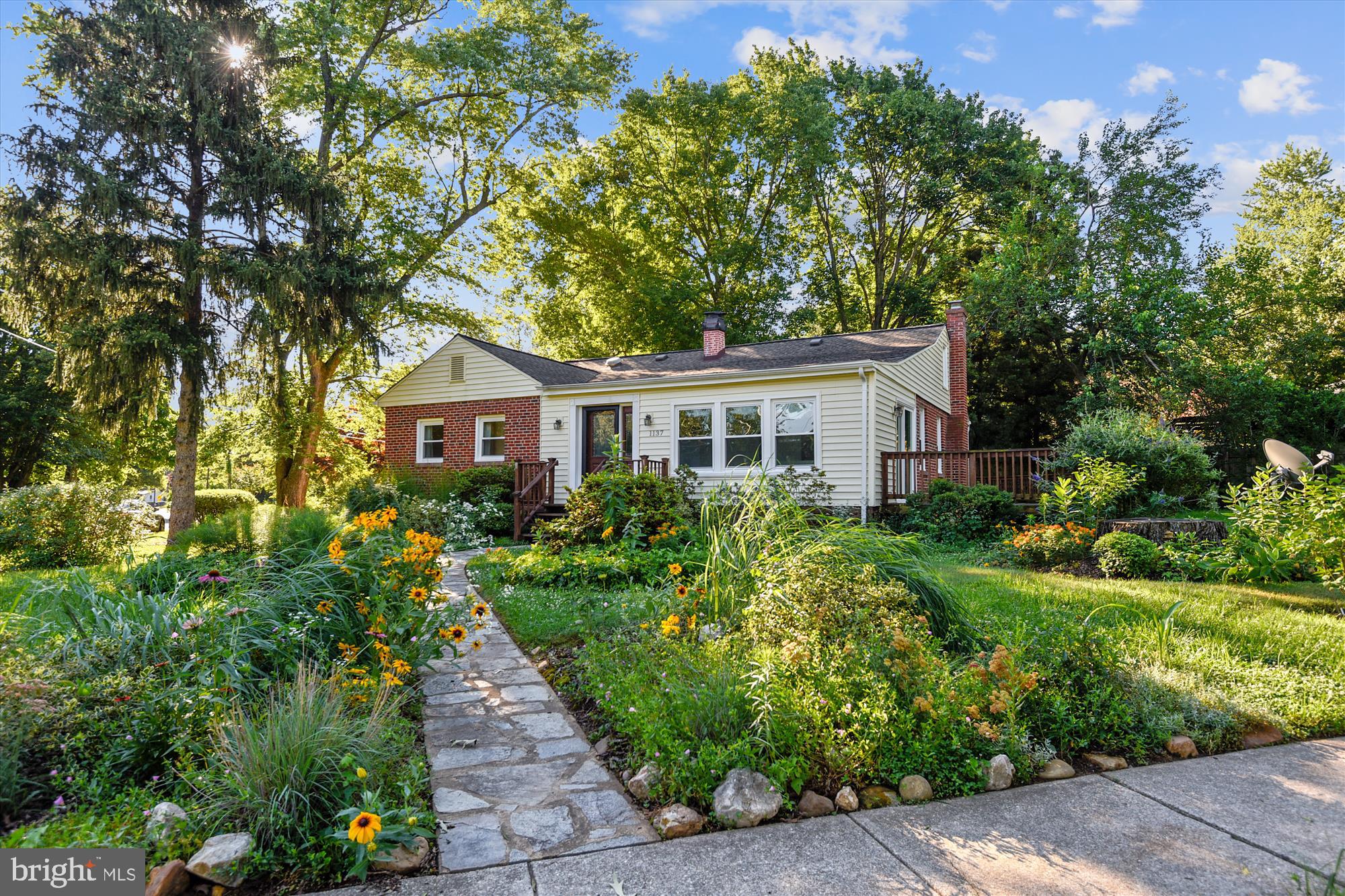 1137 Hampton Road Annapolis, MD 21409 - Photo 44 of 61 Wonderfully well-maintained Rancher in the Cape!