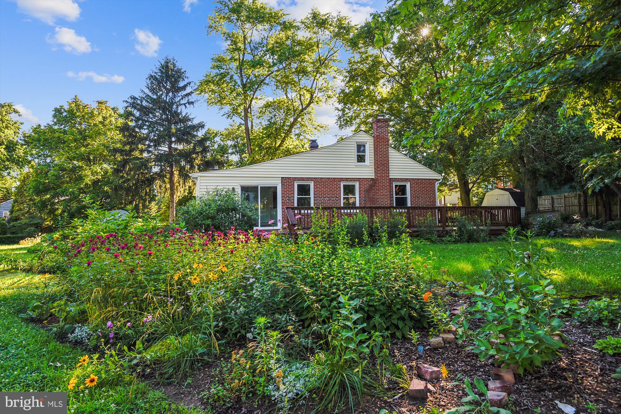 1137 Hampton Road Annapolis, MD 21409 - Photo 49 of 61 Lush and Environmentally Sensitive Landscaping