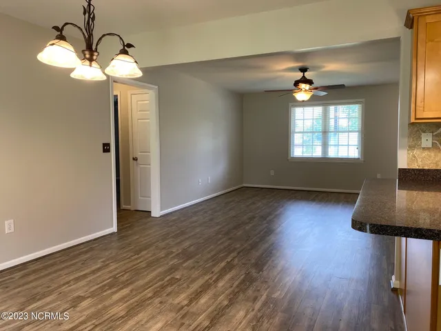 $2,125 | 1007 Azalea Trail, Elizabeth City, NC 27909